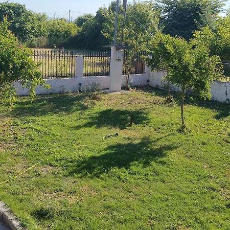Dom wakacyjny Kasiani House